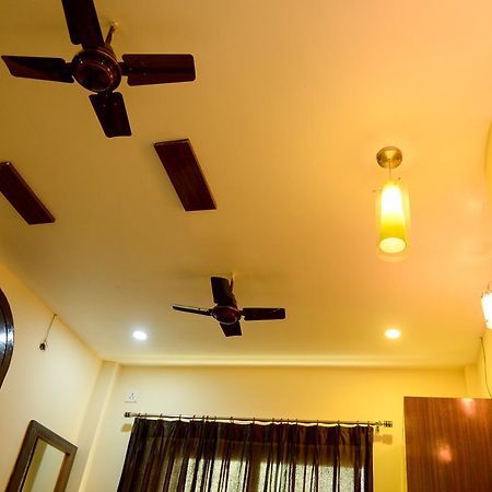 Hotel Mm Guwahati Zewnętrze zdjęcie