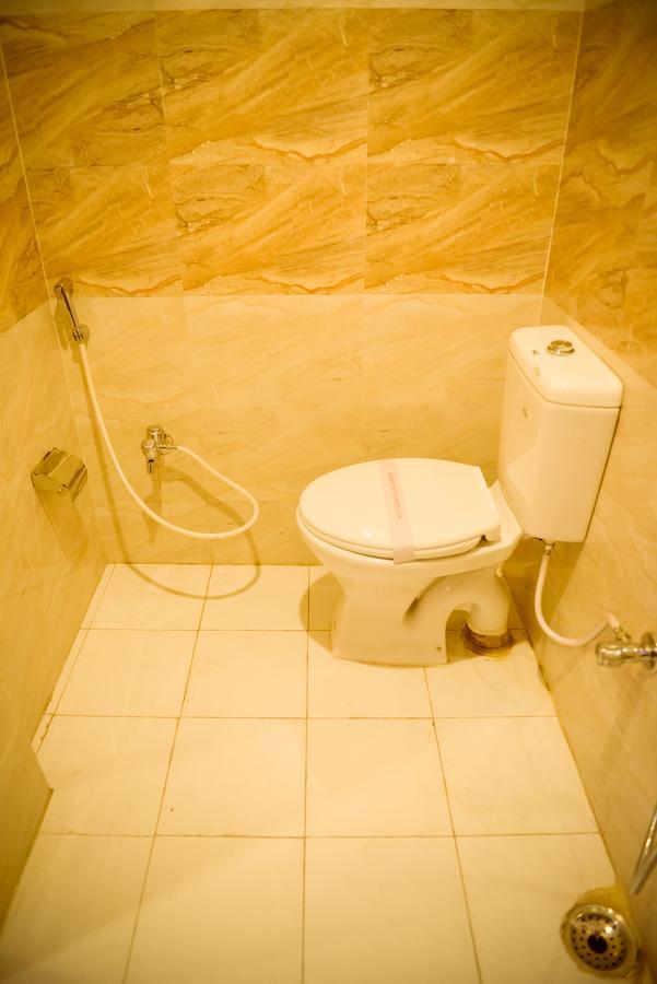 Hotel Mm Guwahati Zewnętrze zdjęcie